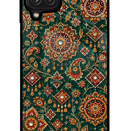 Green Pataka Samsung M32 Glass Case