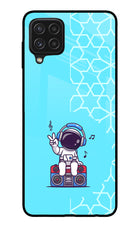 Cute Astronaut Chilling Samsung A22 4G Glass Case