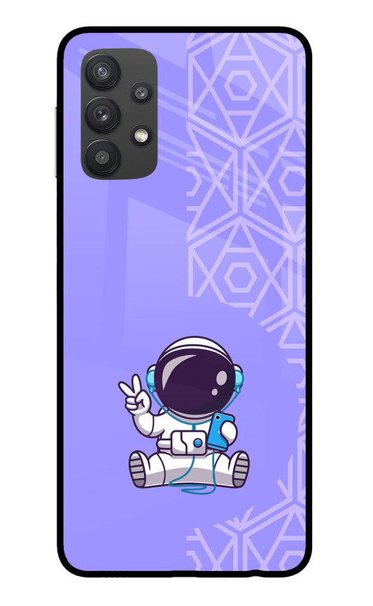 Cute Astronaut Chilling Samsung M32 5G Glass Case