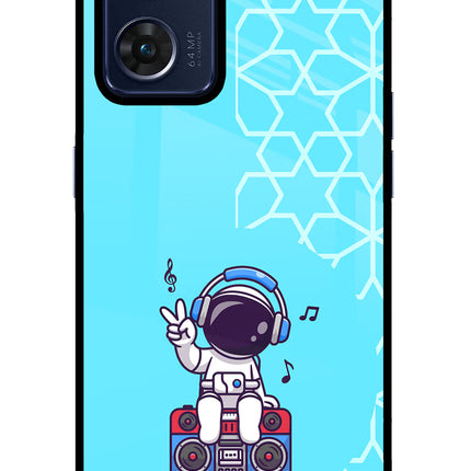 Cute Astronaut Chilling Oppo Reno7 5G Glass Case