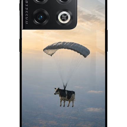 Skydiving Cow OnePlus 10 Pro 5G Glass Case