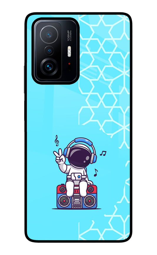 Cute Astronaut Chilling Mi 11T Pro 5G Glass Case