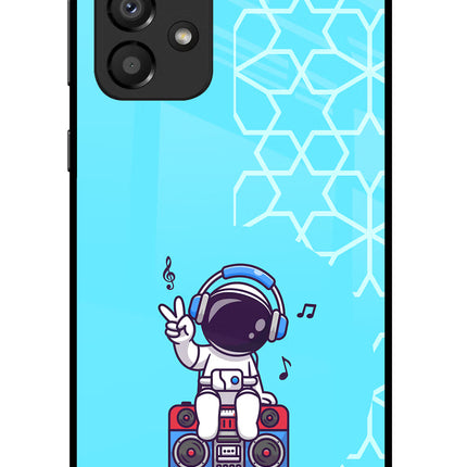 Cute Astronaut Chilling Samsung A33 5G Glass Case