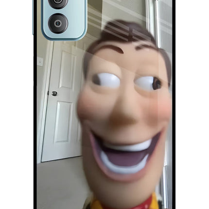 Side Eye Woody Samsung F23 5G Glass Case