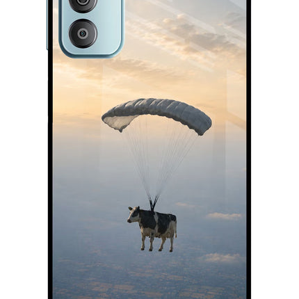Skydiving Cow Samsung F23 5G Glass Case