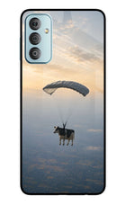 Skydiving Cow Samsung F23 5G Glass Case