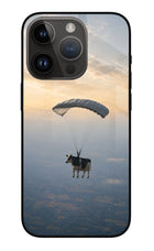 Skydiving Cow iPhone 14 Pro Glass Case