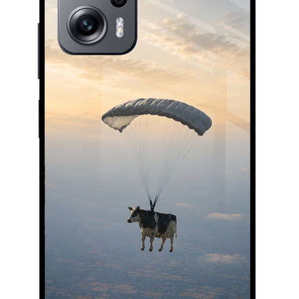 Skydiving Cow Redmi K50i Glass Case