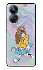 Selfie Girl Realme 10 Pro+ 5G Glass Case