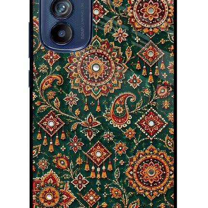 Green Pataka Moto Edge 30 Glass Case