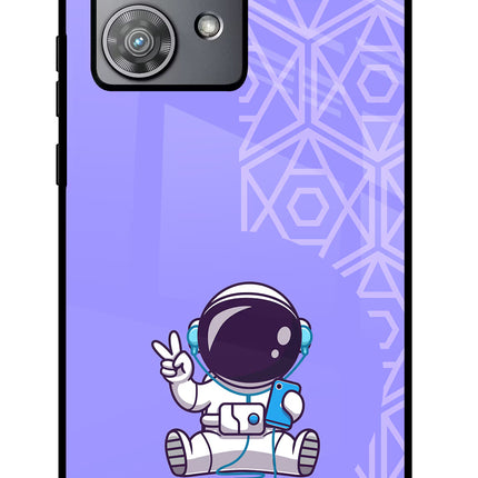 Cute Astronaut Chilling Moto Edge 40 Neo Glass Case Back Cover by Casekaro