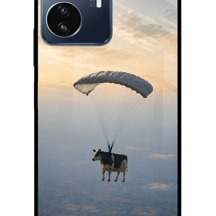 Skydiving Cow IQOO Z6 Lite 5G Glass Case