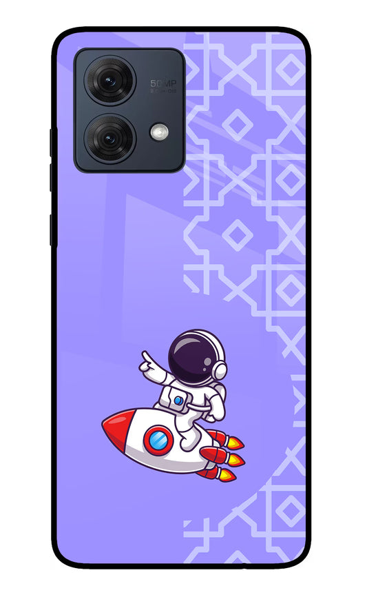 Cute Astronaut Moto G54 5G Glass Case