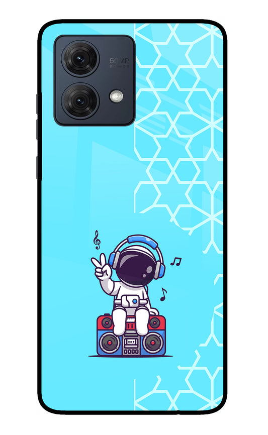 Cute Astronaut Chilling Moto G54 5G Glass Case