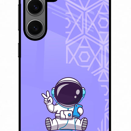 Cute Astronaut Chilling Samsung S24 Glass Case