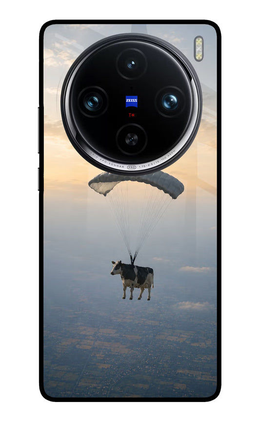 Skydiving Cow Vivo X100 Pro Glass Case