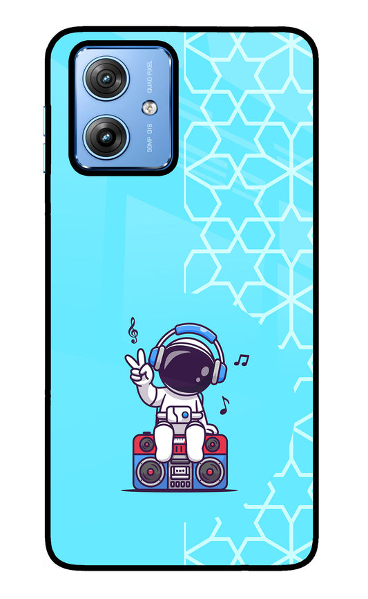 Cute Astronaut Chilling Moto G64 5G Glass Case