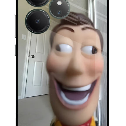 Side Eye Woody Realme GT 6 Glass Case