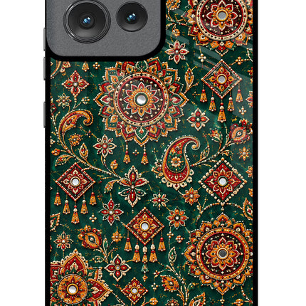 Green Pataka Moto Edge 50 Glass Case