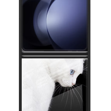 Snow Gaze Samsung Galaxy Z Flip5 Glass Case