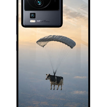 Skydiving Cow iQOO Neo 7 Pro Glass Case