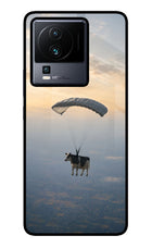 Skydiving Cow iQOO Neo 7 Pro Glass Case