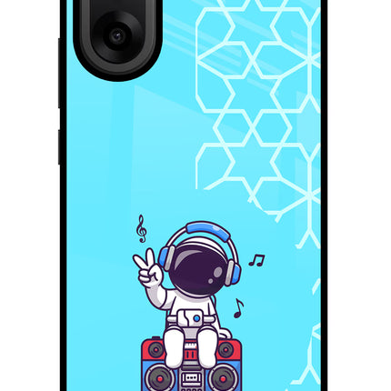 Cute Astronaut Chilling OnePlus Nord CE5 Glass Case