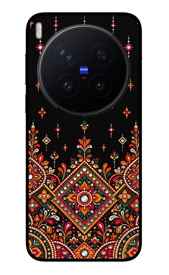 Noir Mehfil Vivo X300 Pro Glass Case