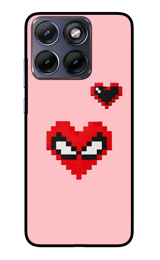 Gwen Heart Moto Edge 70 Fusion Glass Case