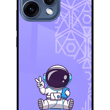Cute Astronaut Chilling Oppo Reno15 5G Glass Case