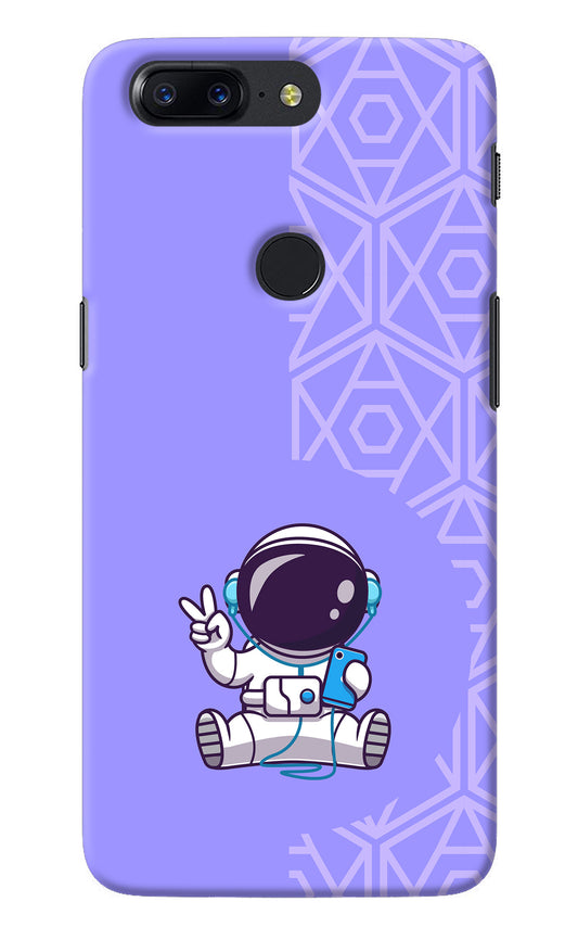 Cute Astronaut Chilling Oneplus 5T Back Cover