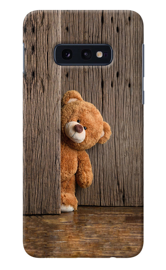 Teddy Wooden Samsung S10E Back Cover