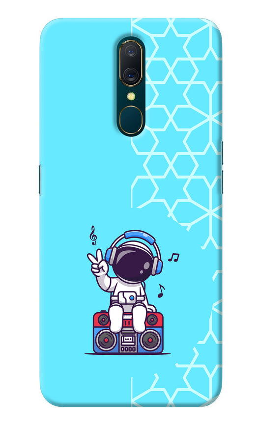 Cute Astronaut Chilling Oppo A9 Back Cover