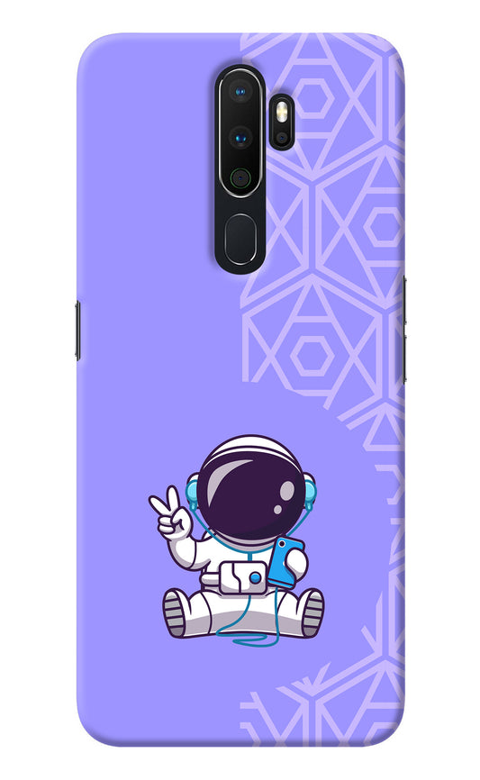 Cute Astronaut Chilling Oppo A5 2020/A9 2020 Back Cover