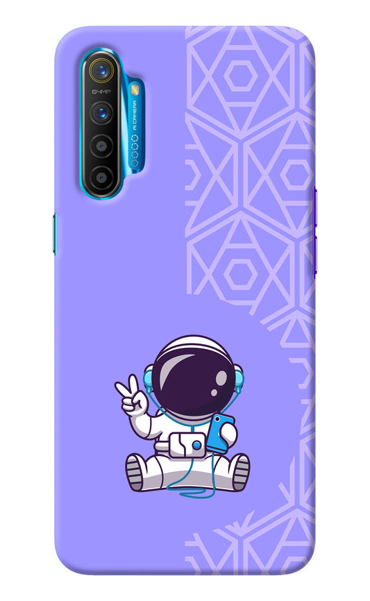 Cute Astronaut Chilling Realme XT/X2 Back Cover