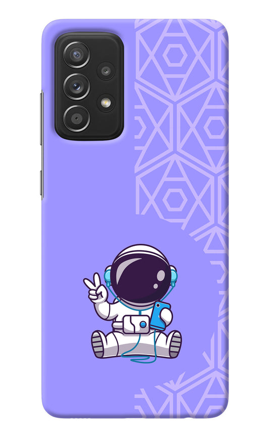 Cute Astronaut Chilling Samsung A52/A52s 5G Back Cover