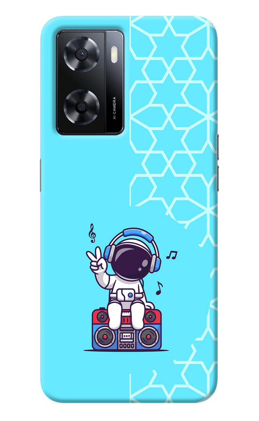 Cute Astronaut Chilling Oppo A57 2022 Back Cover