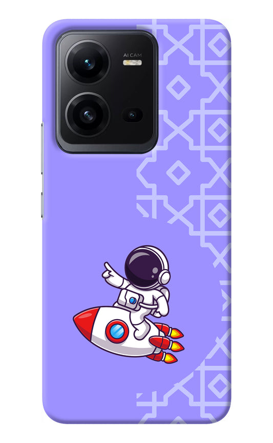 Cute Astronaut Vivo V25 5G Back Cover