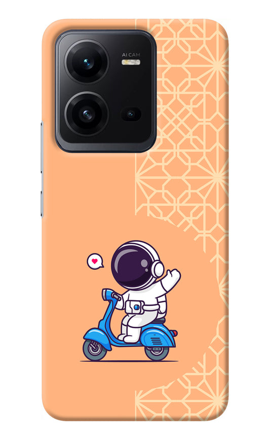 Cute Astronaut Riding Vivo V25 5G Back Cover