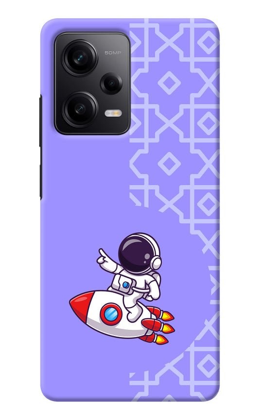 Cute Astronaut Redmi Note 12 5G Back Cover
